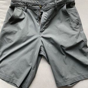 Lululemon men’s casual shorts